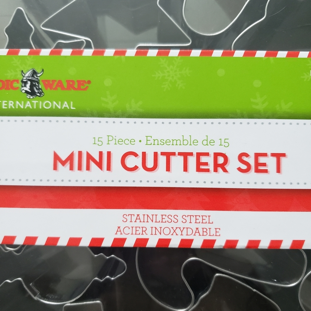 15 pc Christmas Cookie Cutter Set